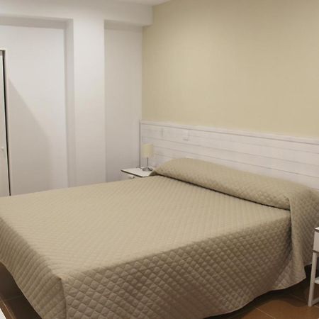 Hotel Antonio Ponz Toras Extérieur photo